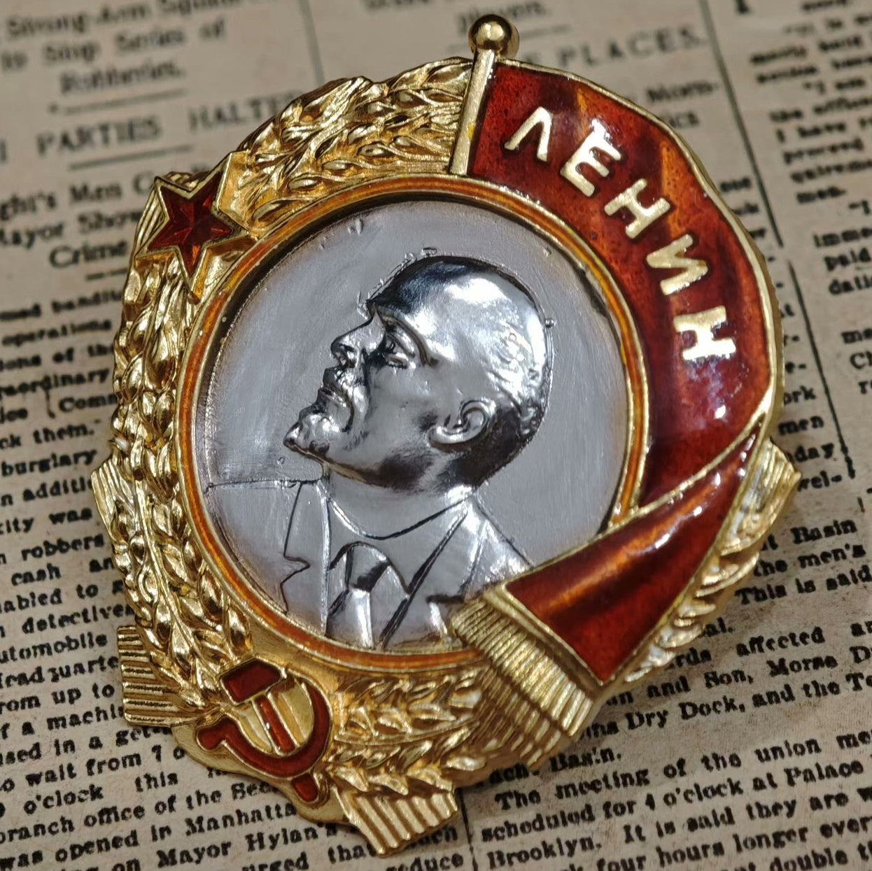 Order of Lenin Type 2 Medal – 925 Sterling Silver Gilt Gold Platinum detail view 4