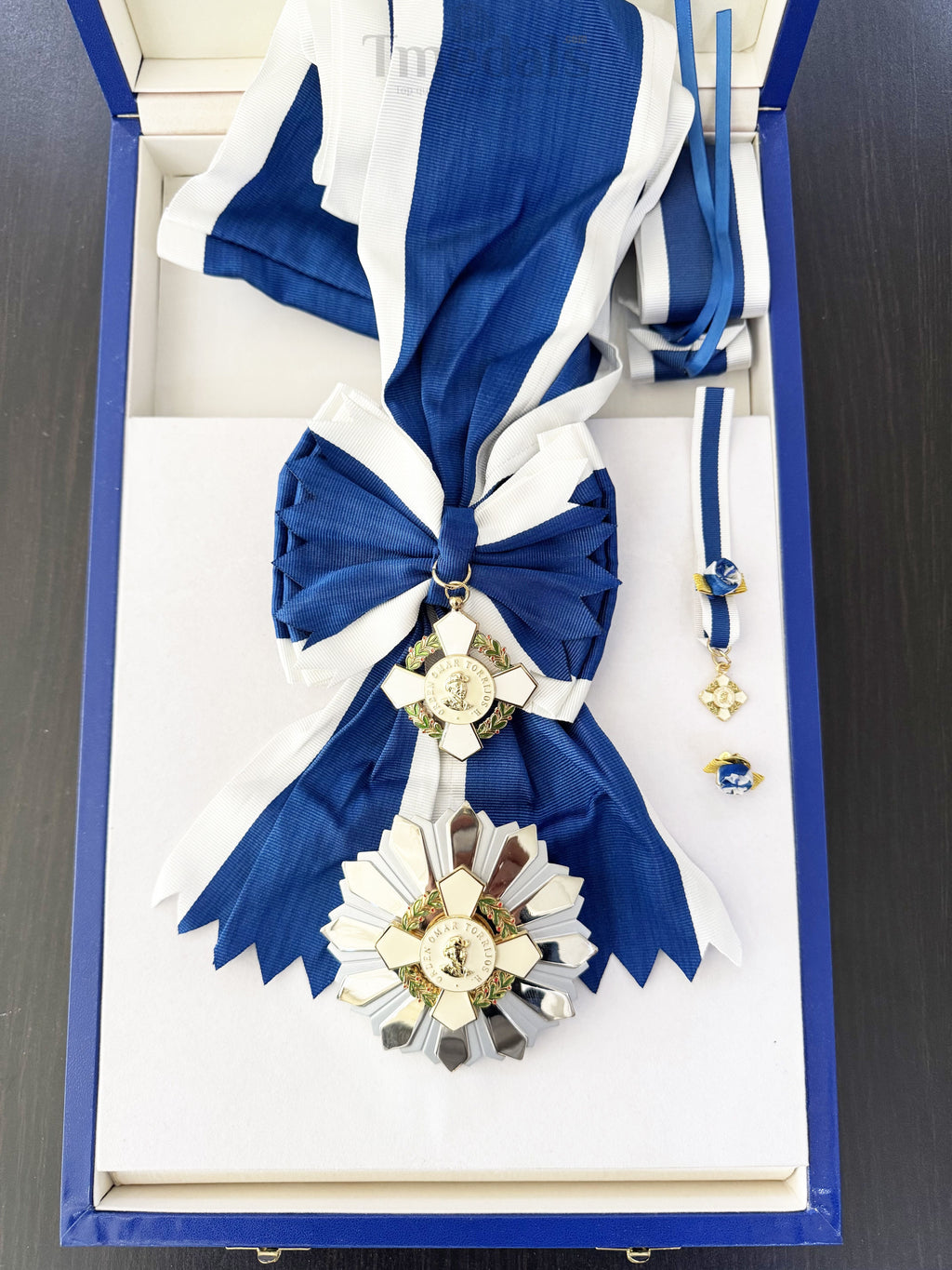 Panama Order of Omar Torrijos – Original Full Set with Box detail view 16