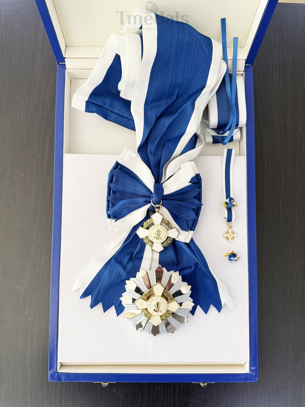 Panama Order of Omar Torrijos – Original Full Set with Box detail view 17