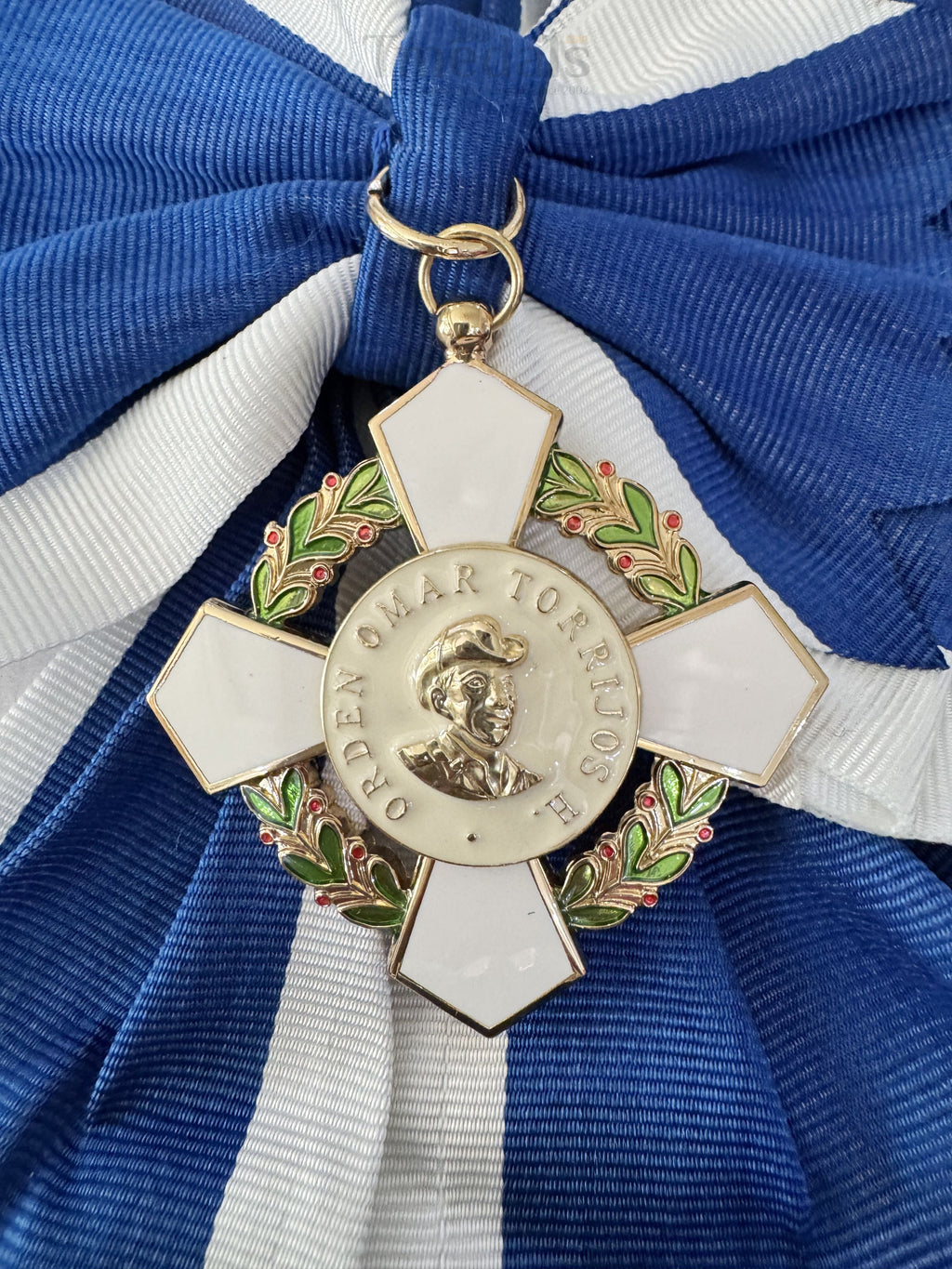 Panama Order of Omar Torrijos – Original Full Set with Box detail view 20