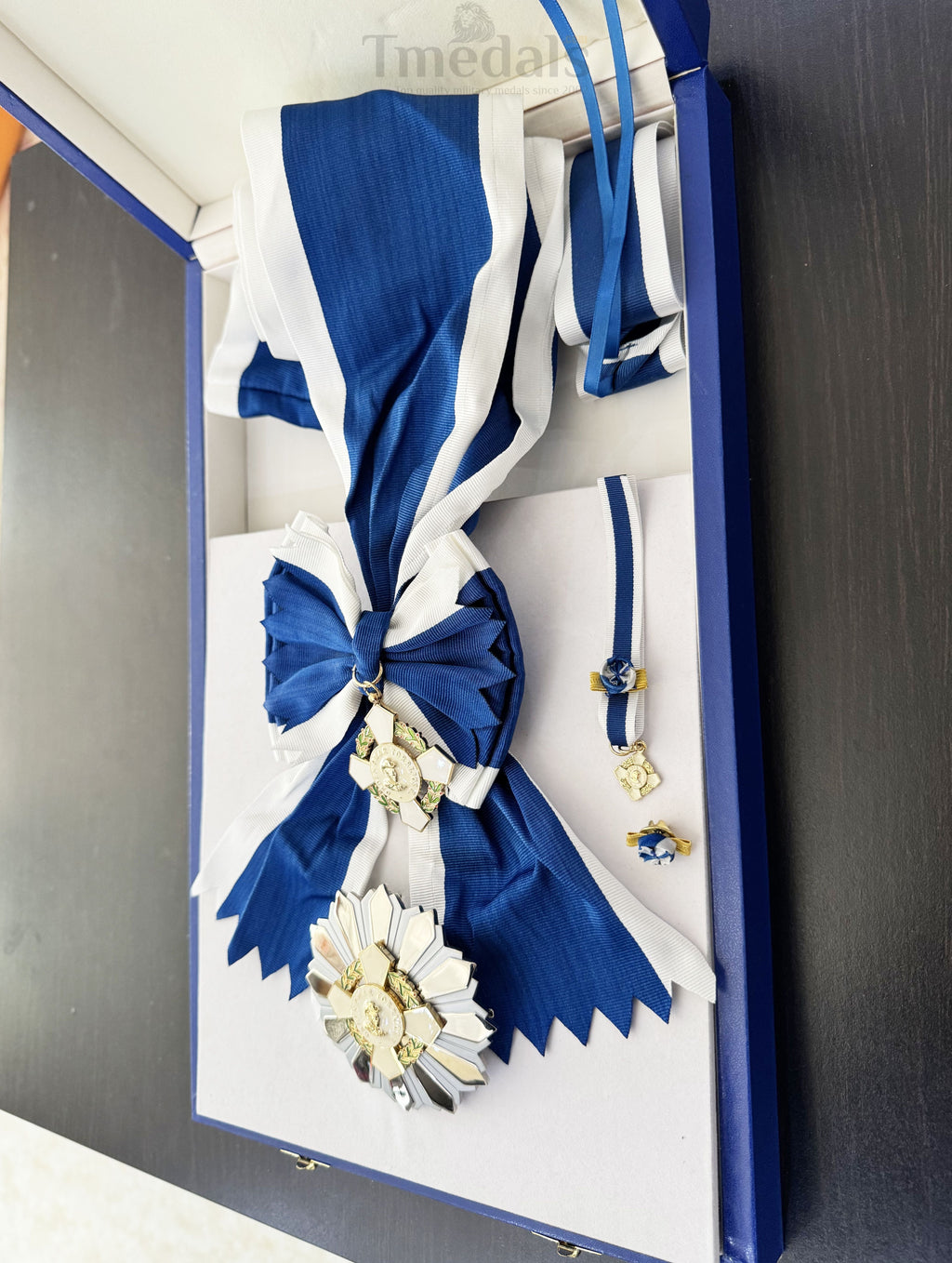 Panama Order of Omar Torrijos – Original Full Set with Box detail view 3