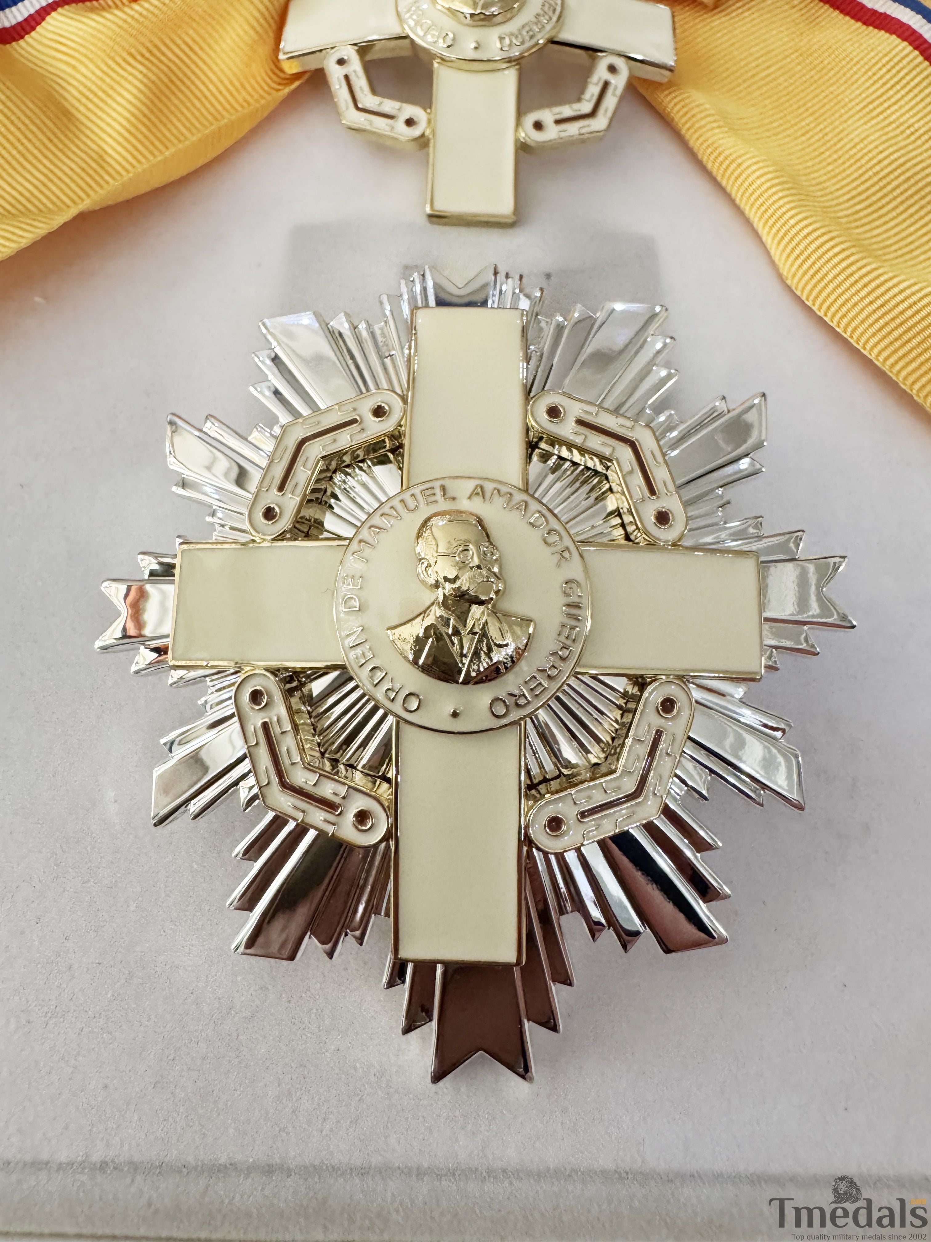 Panama Order of Manuel Amador Guerrero – Original Grand Cross Set detail view 3