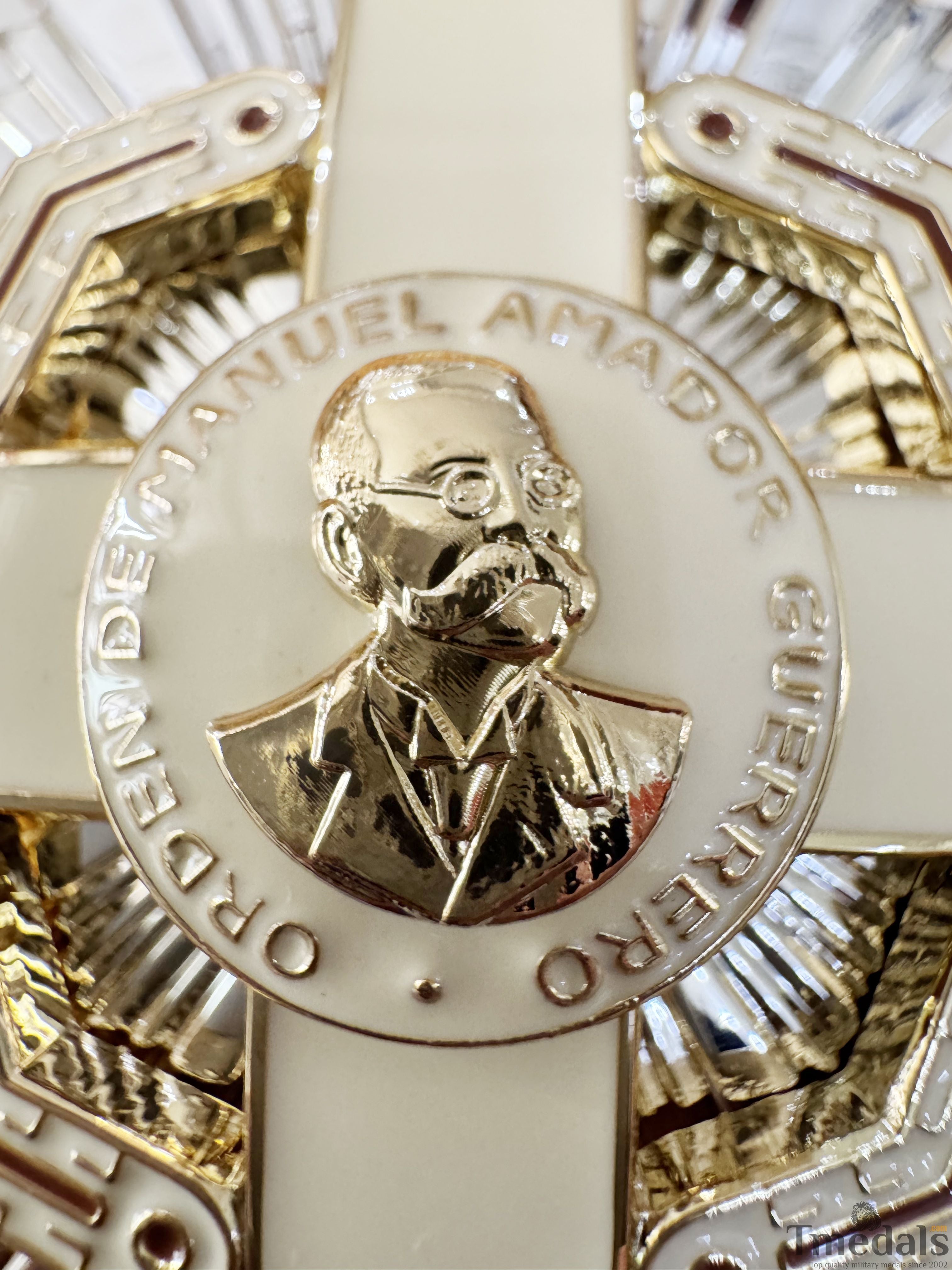 Panama National Order of Ricardo J. Alfaro – Original Grand Collar Set detail view 4