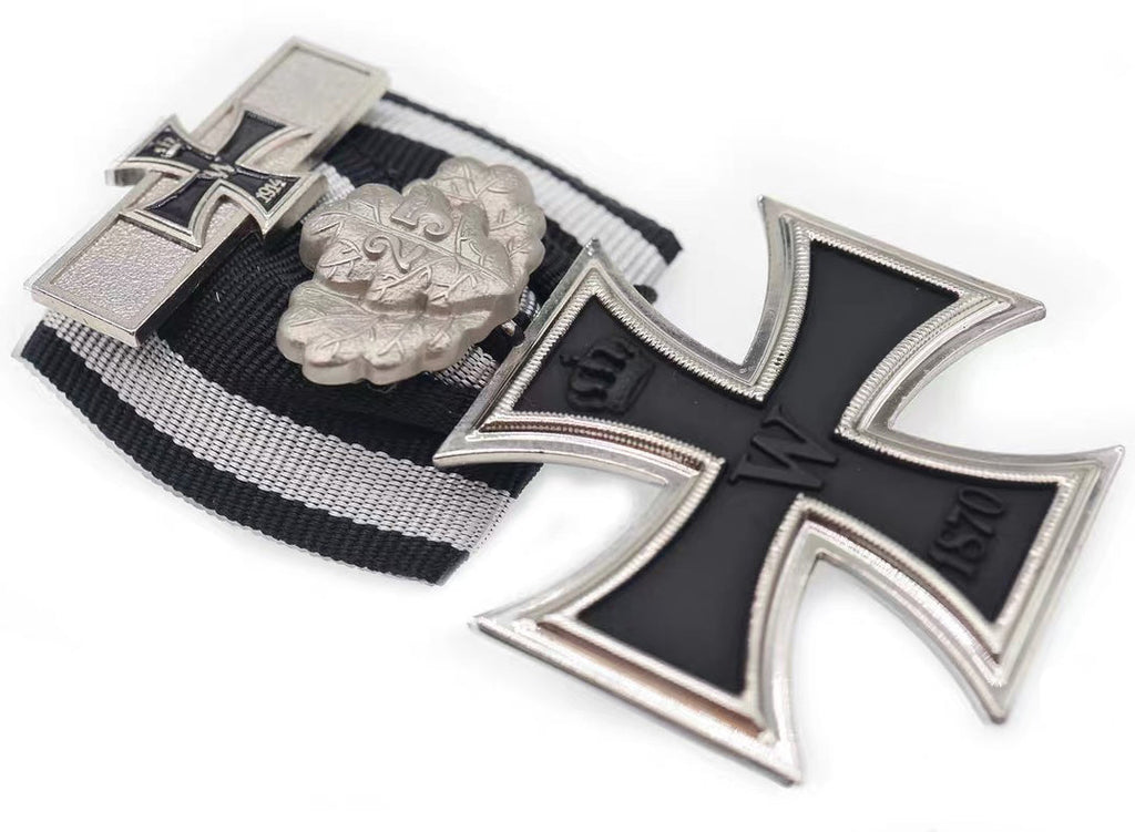 German Iron Cross 1870 2nd Class, 25-Year Oak Leaves & 1914 Spange detail view 3