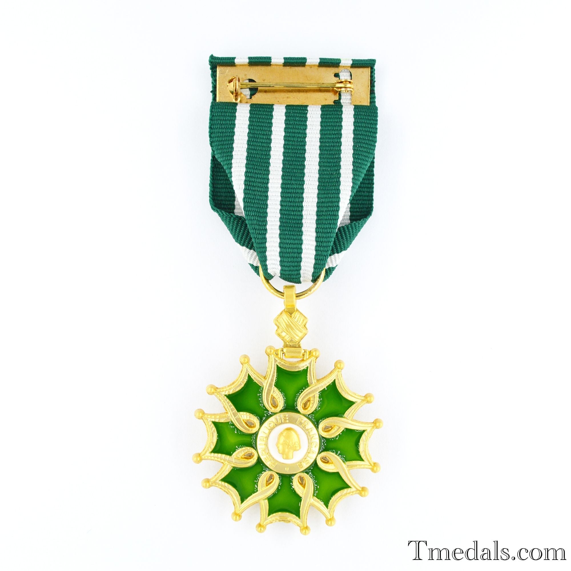 France French Order of the Arts and the Letters Officer degree detail view 7