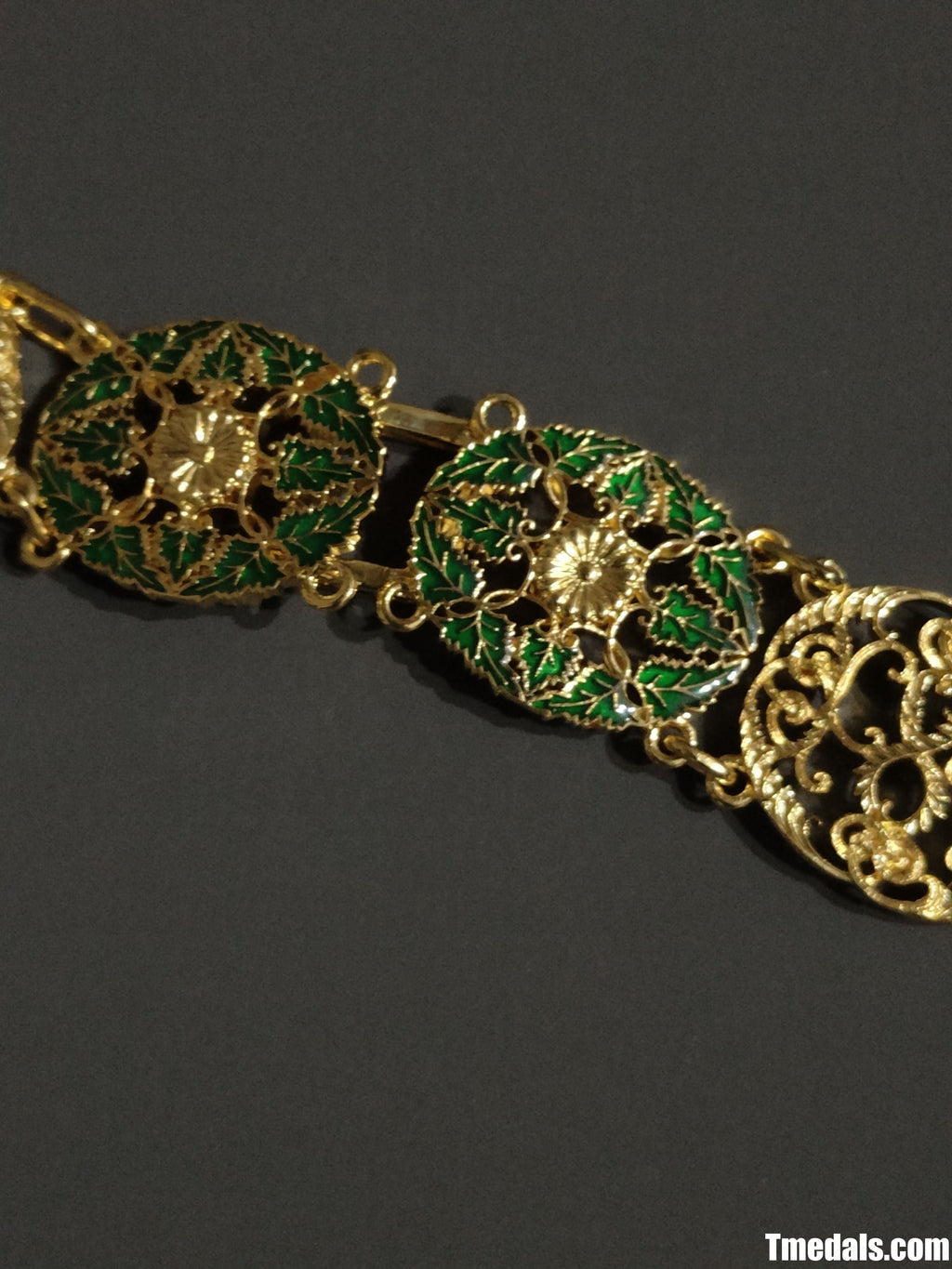 Japan Grand Cordon of the Order of the Chrysanthemum – Full (Copper + Hard Enamel) detail view 21