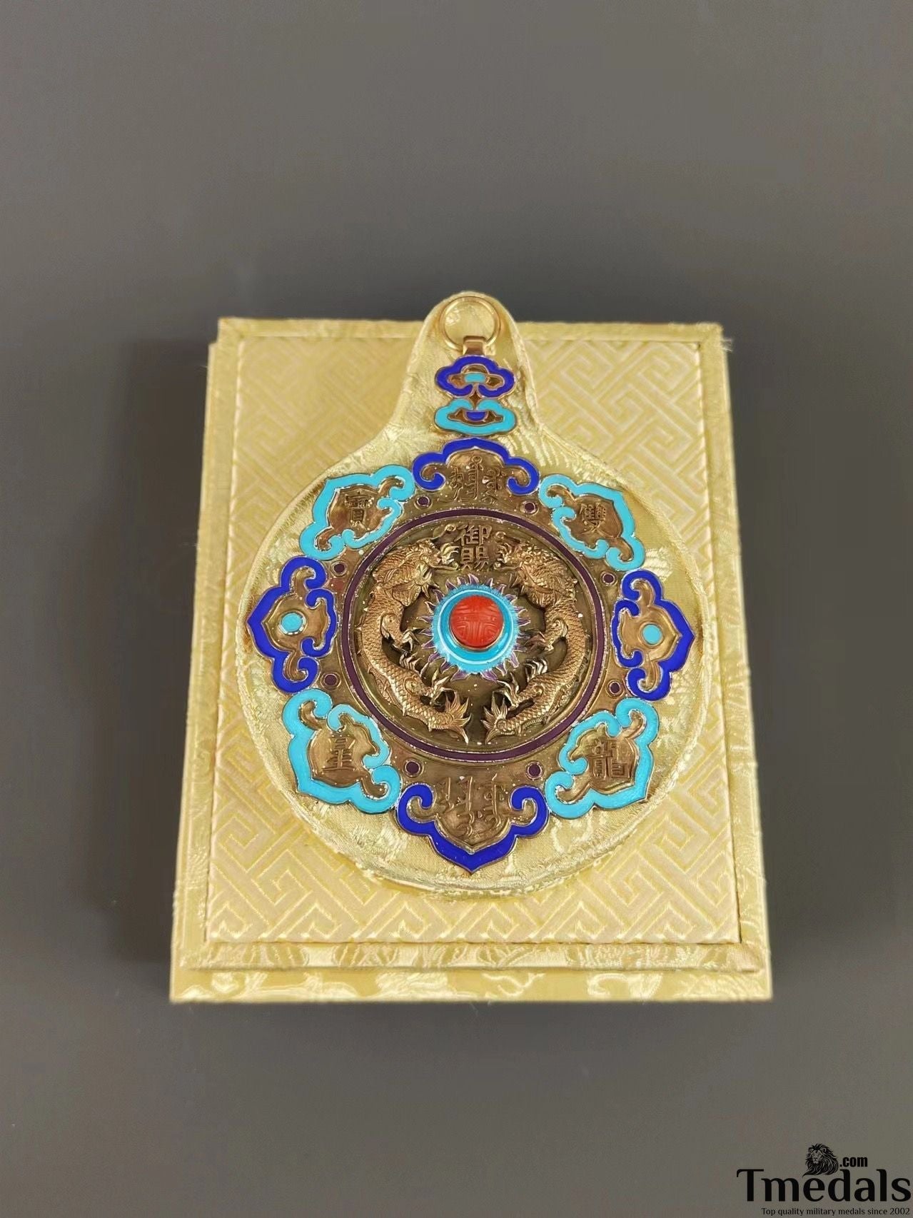 Chinese Qing Dynasty silver Order of the Double Dragon China Medal Badge detail view 7