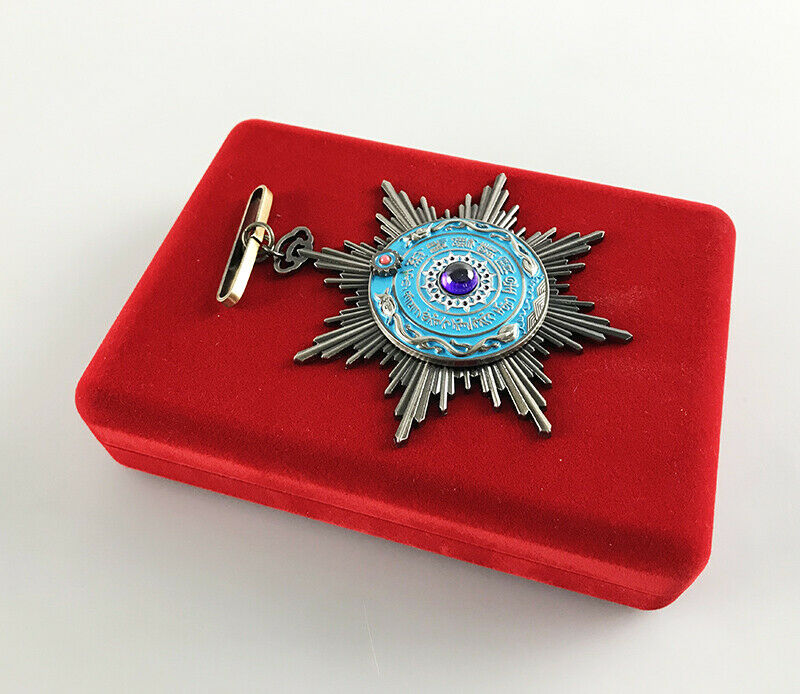 China Medal Badge Chinese Qing Dynasty Order of the Double Dragon detail view 3