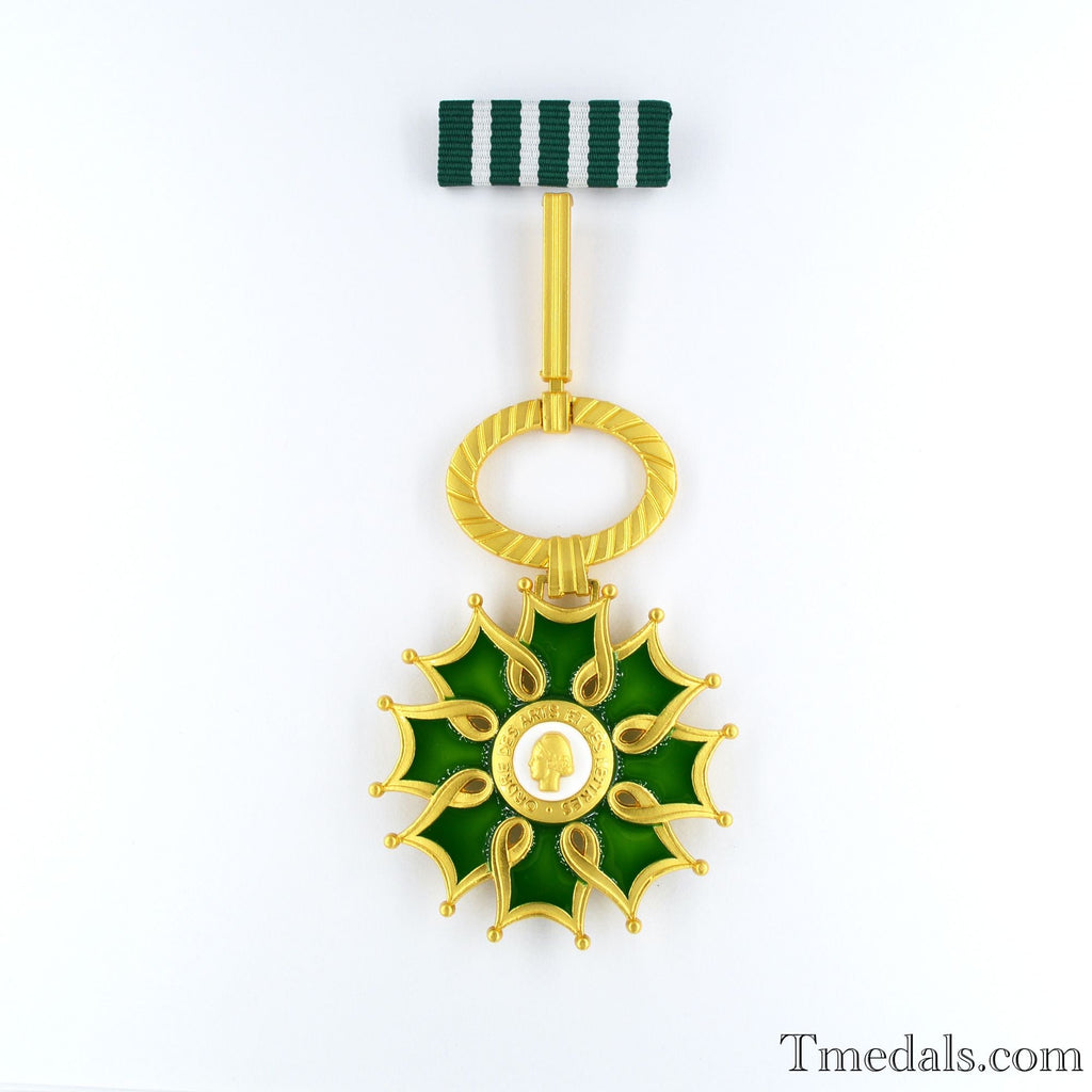 French Order of the Arts and Letters Commander Degree – Full-Size with Case detail view 5