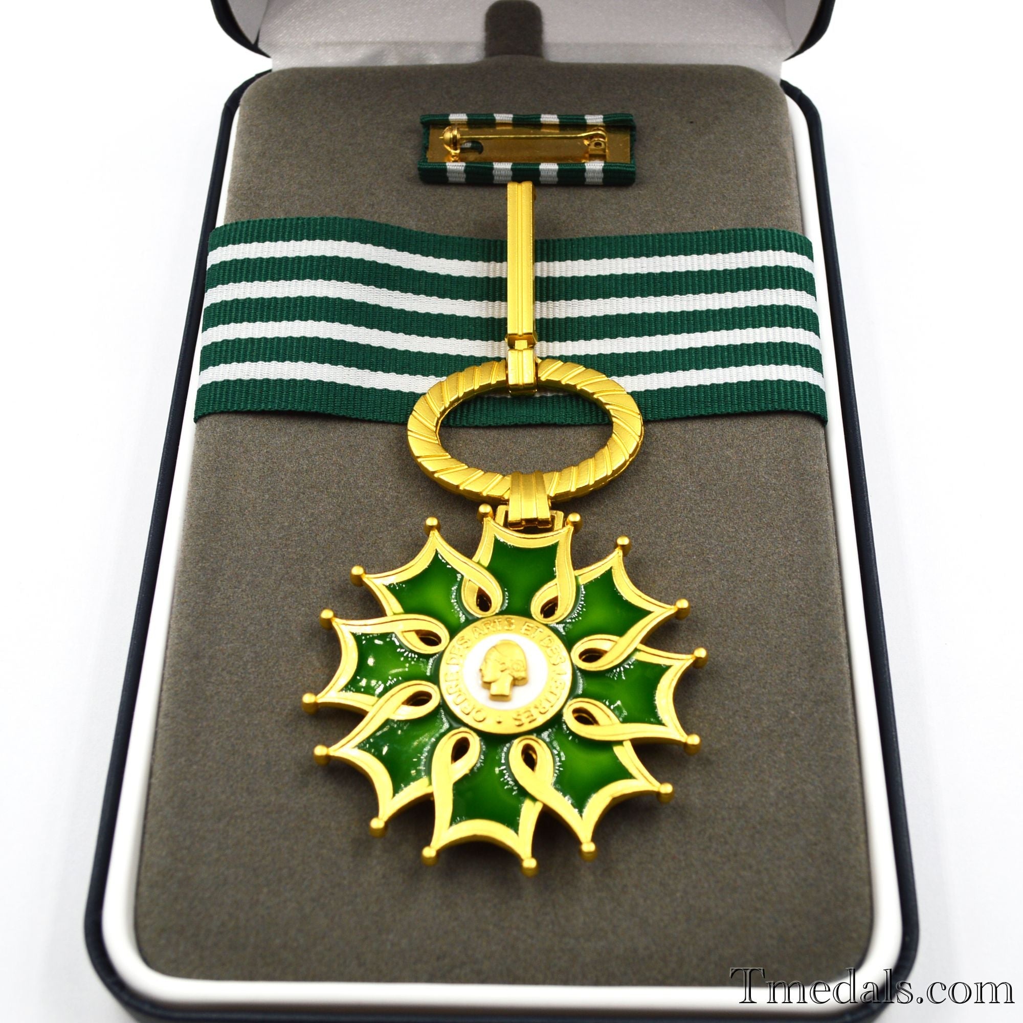French Order of the Arts and Letters Commander Degree – Full-Size with Case detail view 8