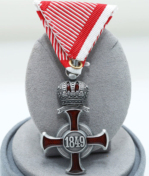 Austro-Hungarian Silver Cross of Merit with Crown 1849 FJ, War Ribbon detail view 2