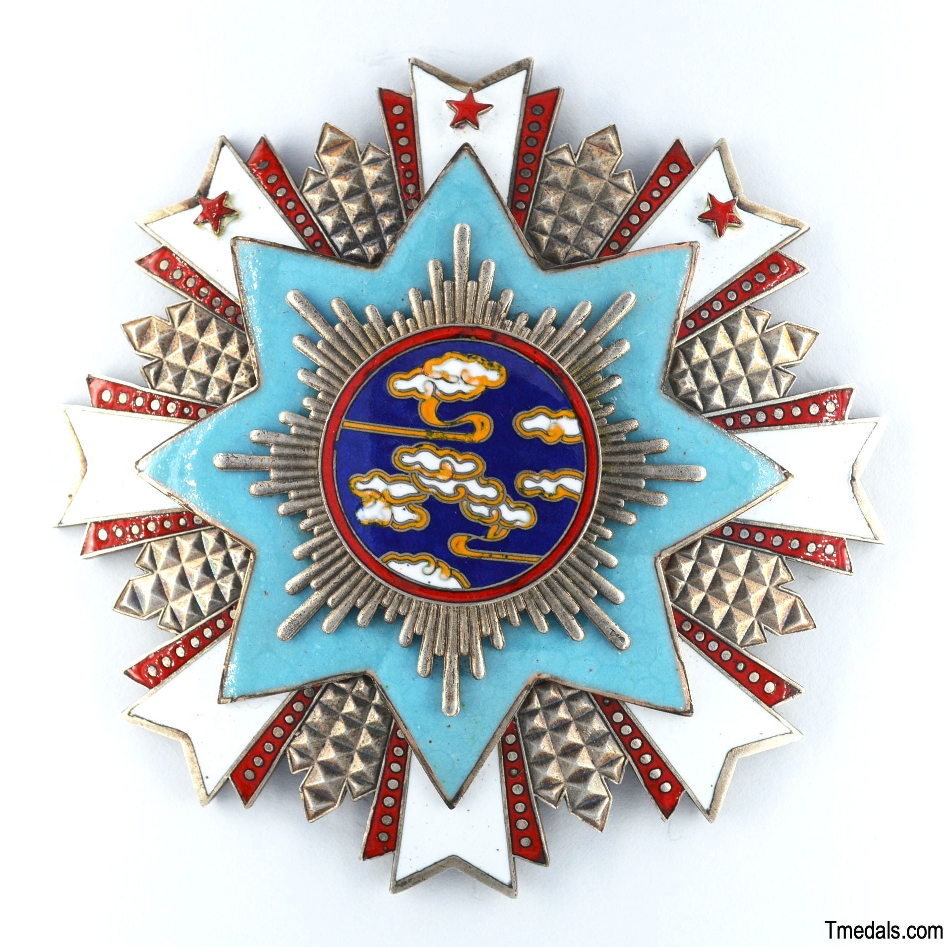 Chinese Republic – Order of Propitious Clouds Breast Star – Full-Size detail view 6